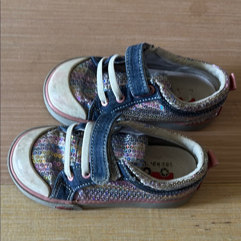 See Kai Run Blue Sneakers with Velcro Straps and Rubber Soles
